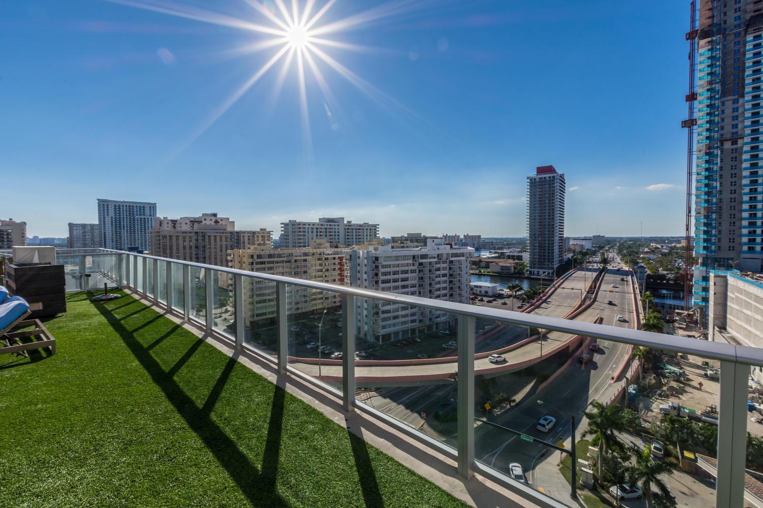 Wake Up To The Sound Of Waves In A Stylish Condo In A Luxury Resort Hollywood Eksteriør bilde