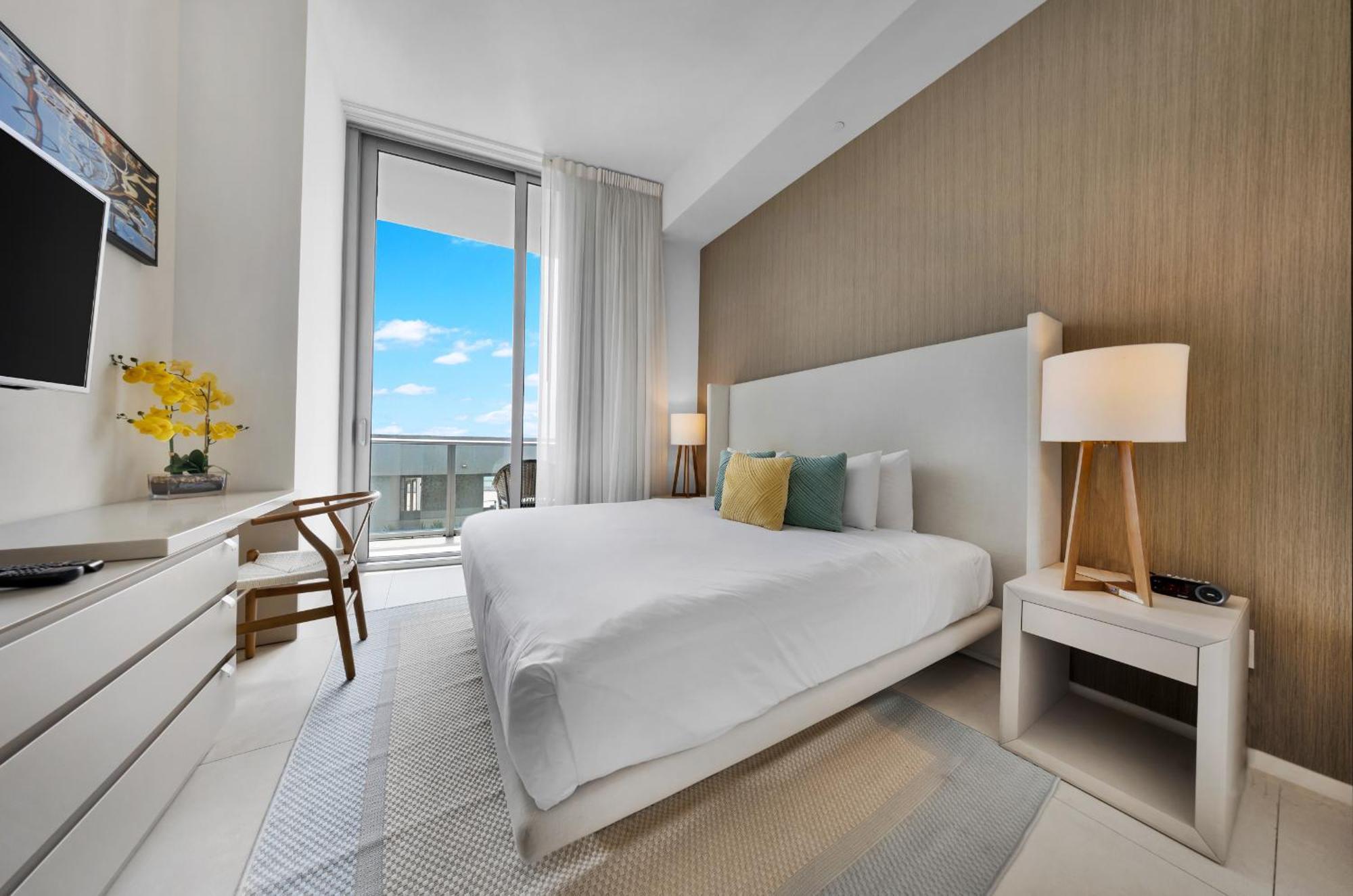 Wake Up To The Sound Of Waves In A Stylish Condo In A Luxury Resort Hollywood Eksteriør bilde