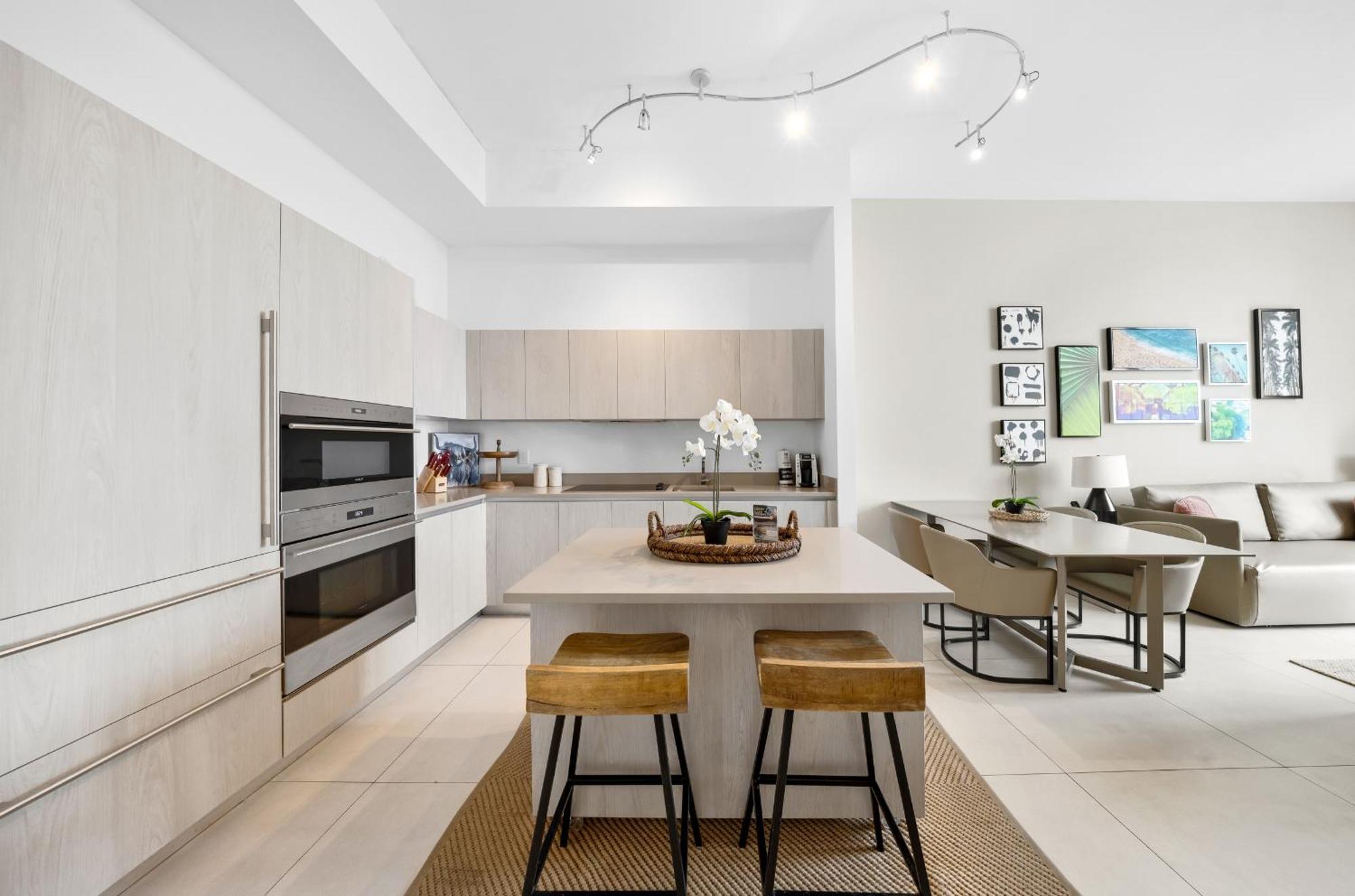 Wake Up To The Sound Of Waves In A Stylish Condo In A Luxury Resort Hollywood Eksteriør bilde